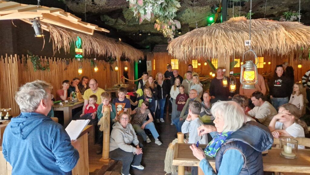Die Siegerehrung fand in gemütlicher Runde im „Bamboo“ an der Parallelstraße statt.