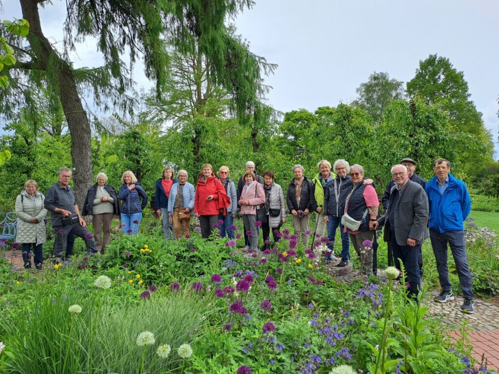 Die Ahauser CDU-Senioren-Union unternahm eine Halbtagesfahrt zum Kreislehrgarten nach Steinfurt.