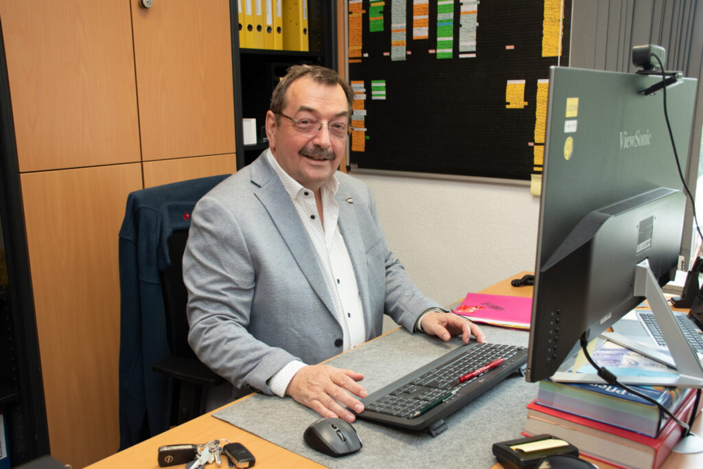 Schulleiter Reinhard Sicking vom Caritas Bildungszentrum Ahaus-Wessum geht in den Ruhestand.