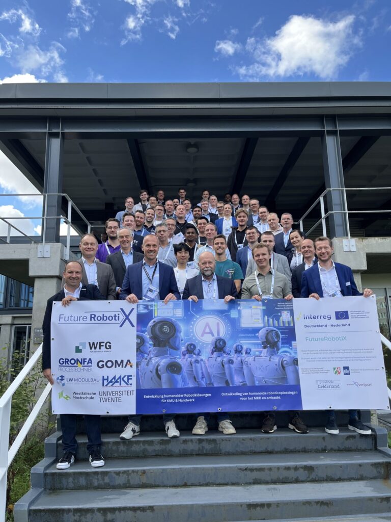 Rund 80 TeilnehmerInnen begleiteten jetzt den offiziellen Kick-off von Future Robotix an der Uni Twente.